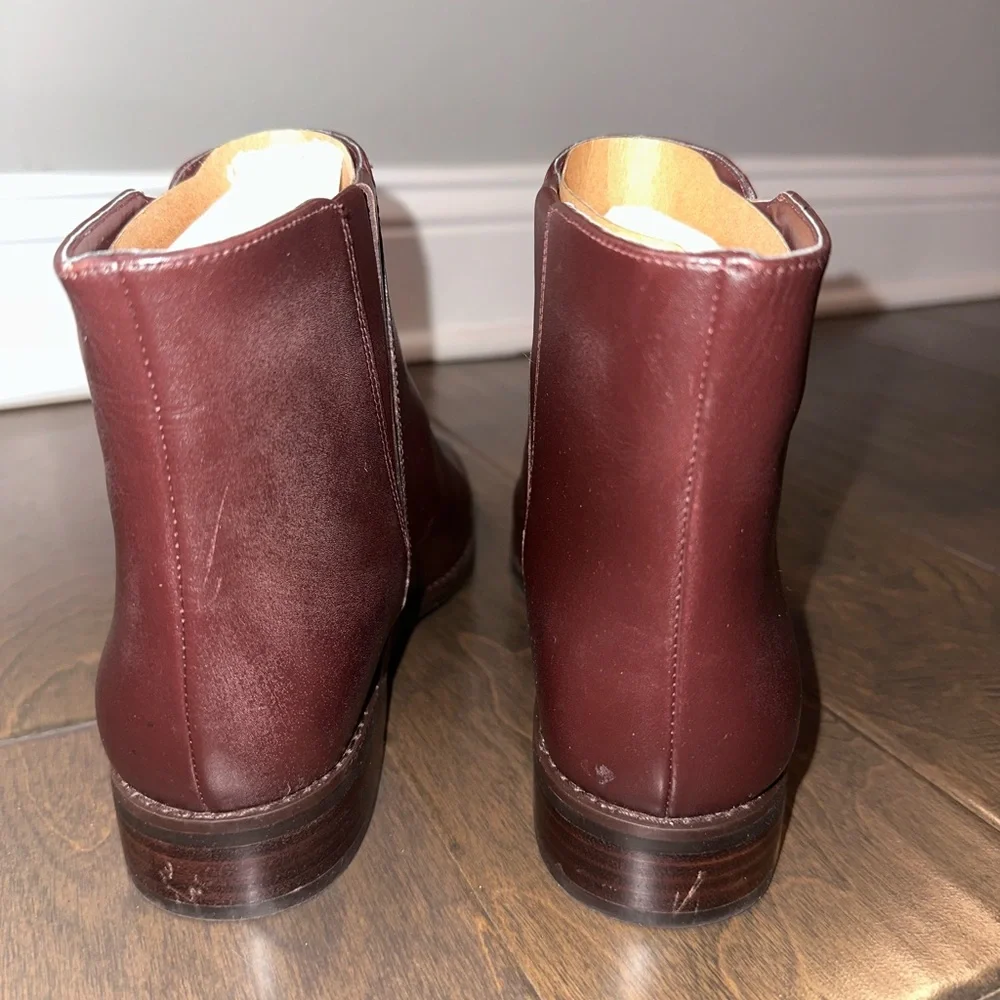 Michael Kors Lainey Leather Flat Ankle Boot Gold Zip Dark Rich Brown Size 7.5